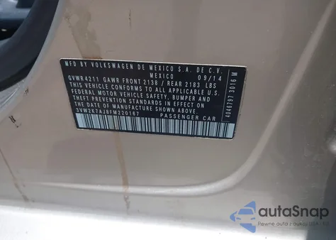 2015 Volkswagen Jetta 2.0L S z USA, uszkodzony, nr VIN 3VW2K7AJ8FM220167